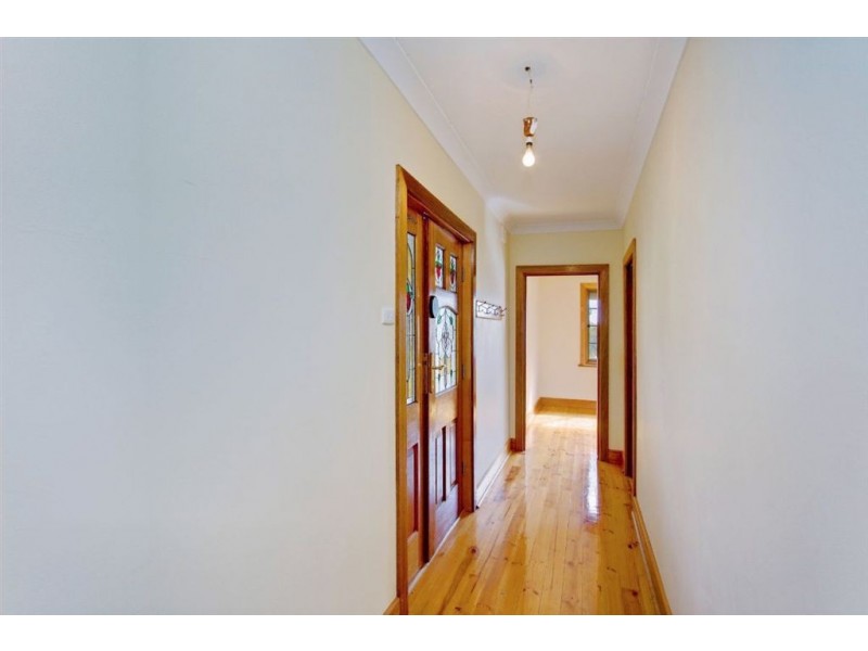 9 Albion Street, Ridgehaven SA 5097