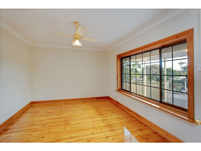 9 Albion Street, Ridgehaven SA 5097