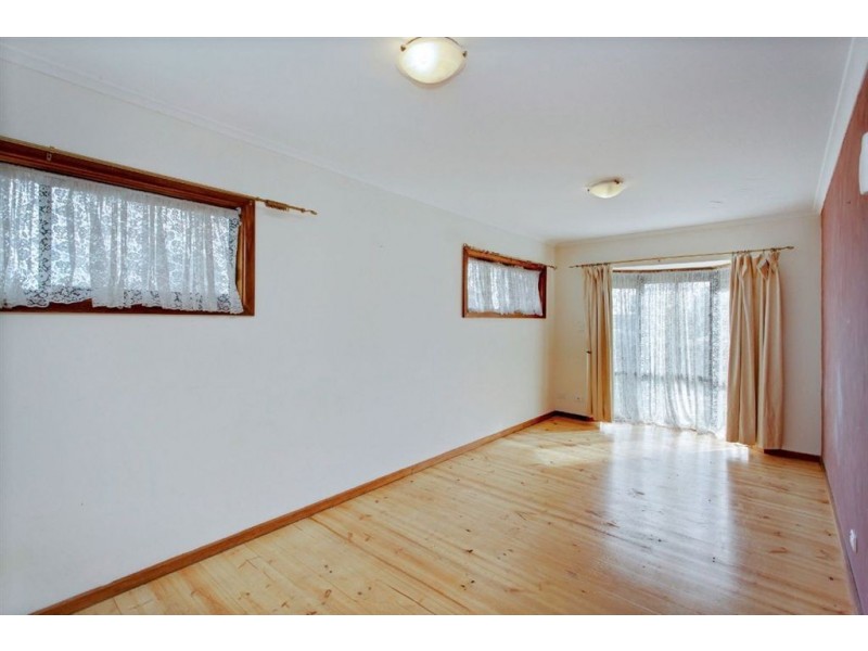 9 Albion Street, Ridgehaven SA 5097