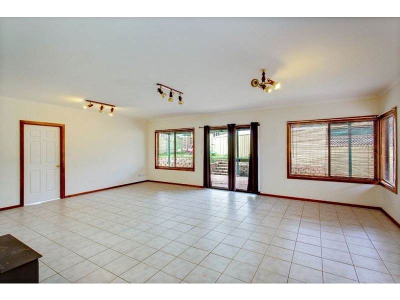 9 Albion Street, Ridgehaven SA 5097