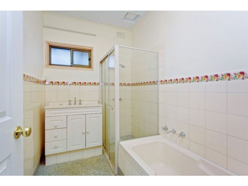 9 Albion Street, Ridgehaven SA 5097