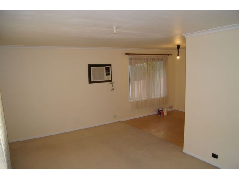 11 Munro Court, Salisbury Heights SA 5109