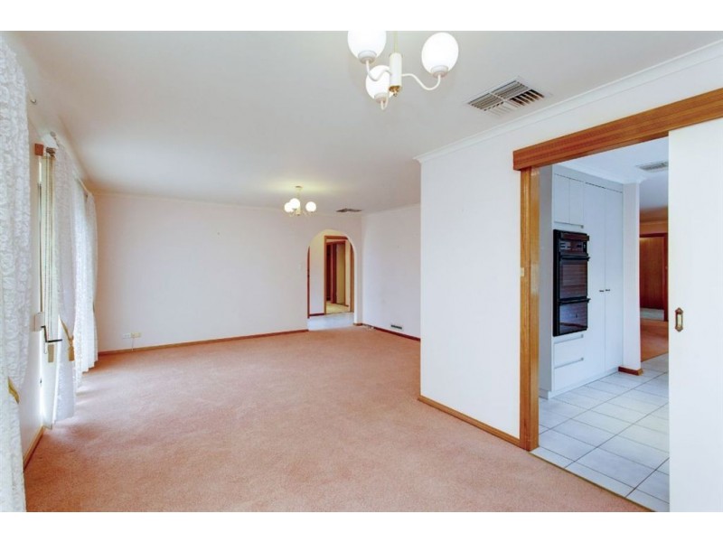 315 Grenfell Road, Redwood Park SA 5097