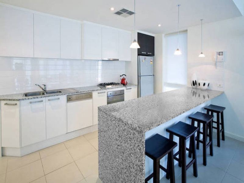 1/8 West Beach Rd, West Beach SA 5024