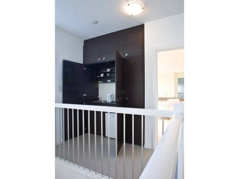 1/8 West Beach Rd, West Beach SA 5024