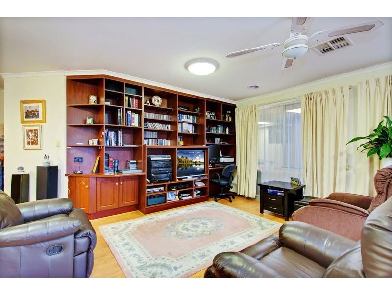 7 Janlyn Road, Vista SA 5091