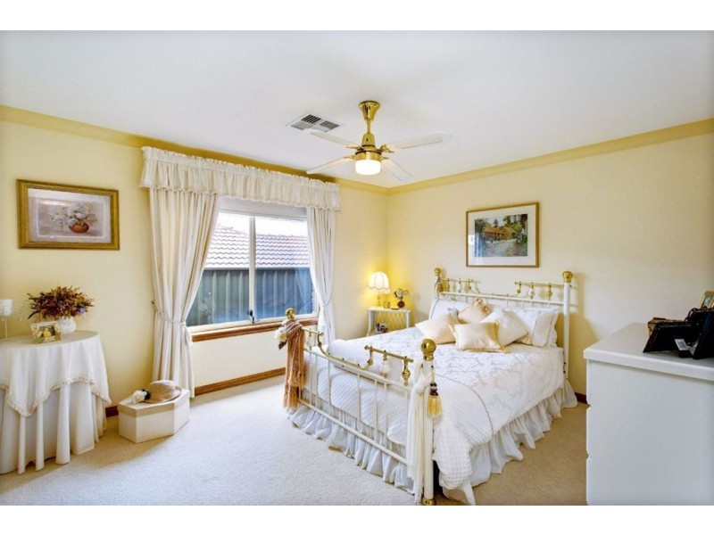 14 Tullamore Court, Greenwith SA 5125