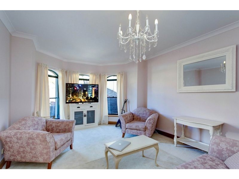 8 Huntingdale Court, Greenwith SA 5125