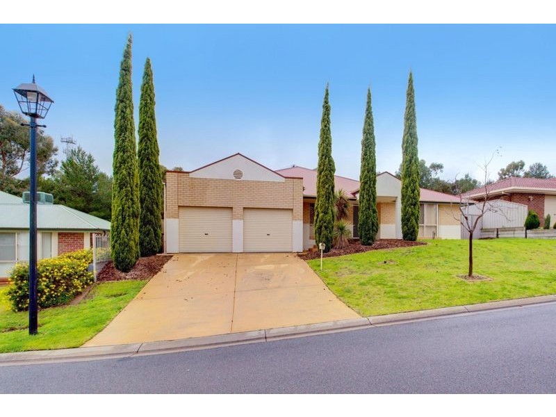 12 Naughton Court, Greenwith SA 5125