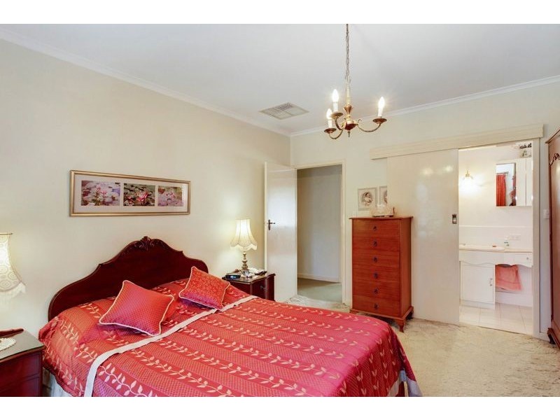 . Contact Agent, Vista SA 5091