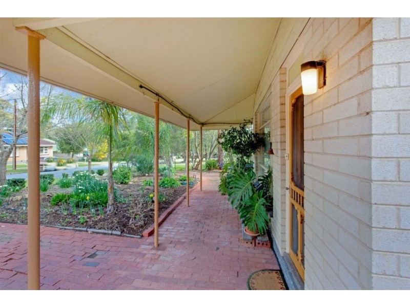 23 School Drive, Banksia Park SA 5091