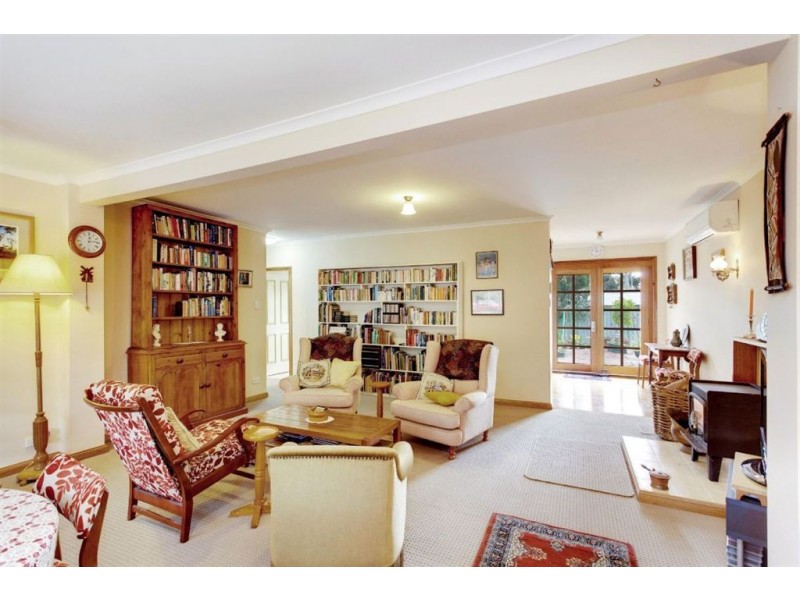 23 School Drive, Banksia Park SA 5091