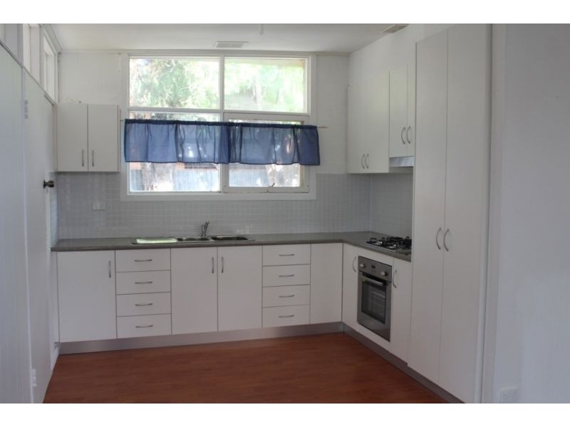 6 Bolton Road, Para Hills SA 5096