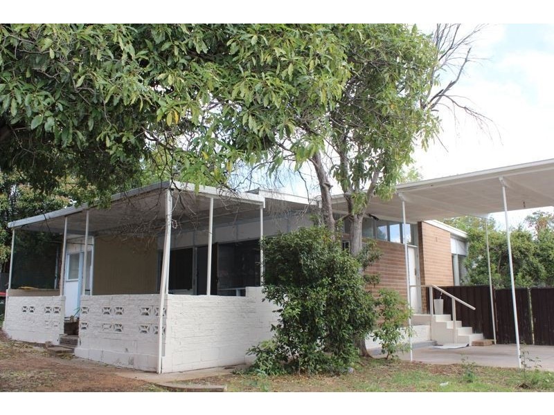 6 Bolton Road, Para Hills SA 5096