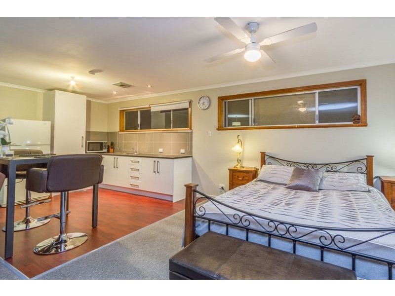 26 Laver Avenue, Gulfview Heights SA 5096