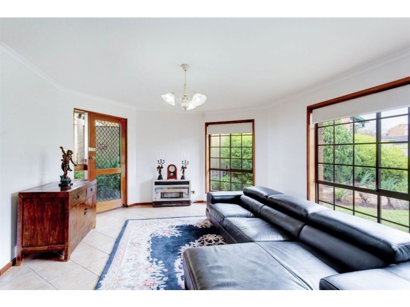 13 Clover Court, Wynn Vale SA 5127