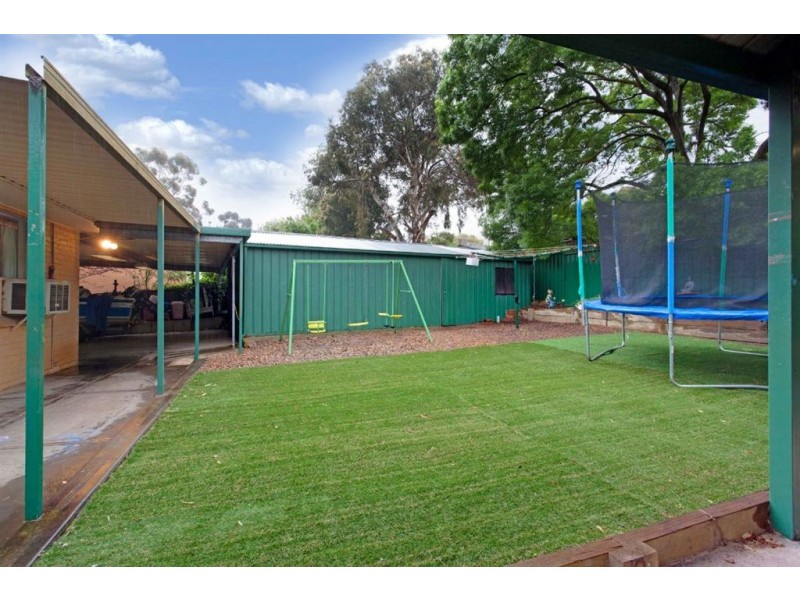 17 Littler Drive, Fairview Park SA 5126