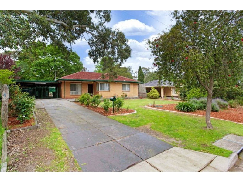 17 Littler Drive, Fairview Park SA 5126