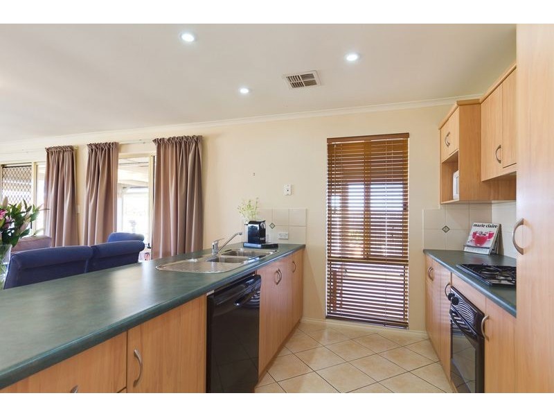 39 Brooklyn Chase, Greenwith SA 5125