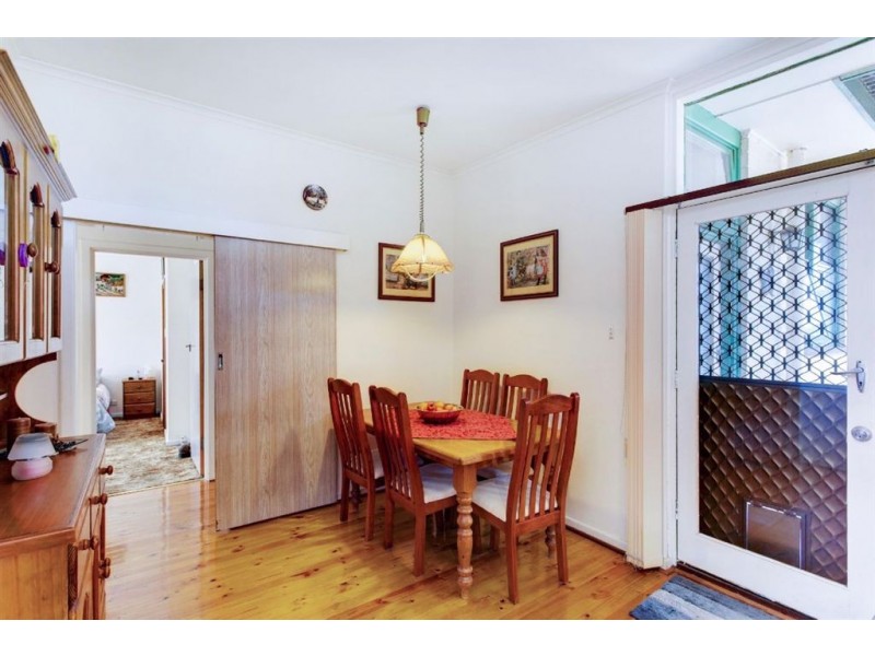 14 Bolton Road, Para Hills SA 5096