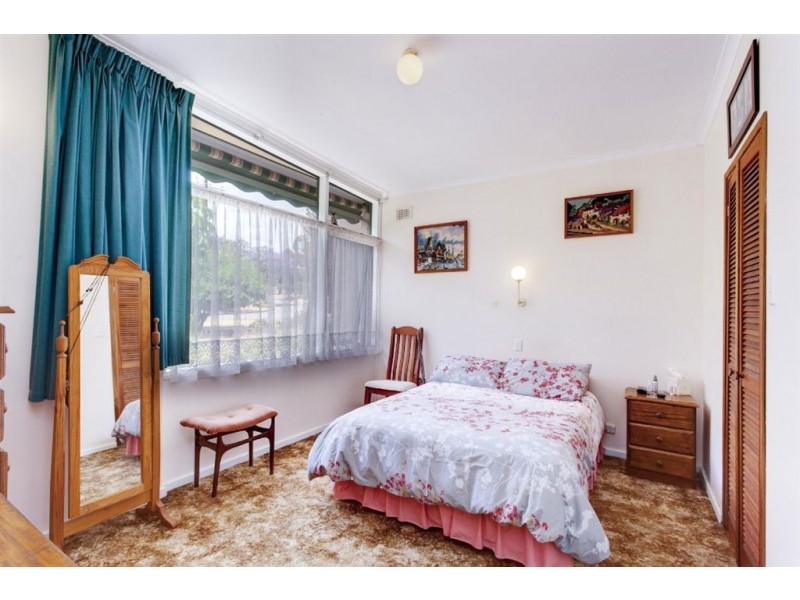 14 Bolton Road, Para Hills SA 5096