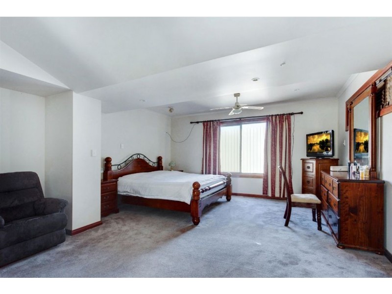 6 Grayling Court, Globe Derby Park SA 5110