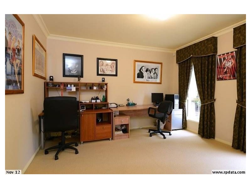 13 Nugent Place, Golden Grove SA 5125