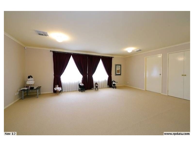 13 Nugent Place, Golden Grove SA 5125