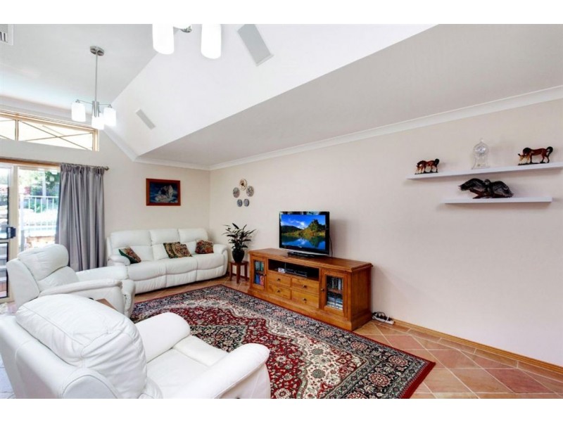 13 Brooklyn Chase, Greenwith SA 5125