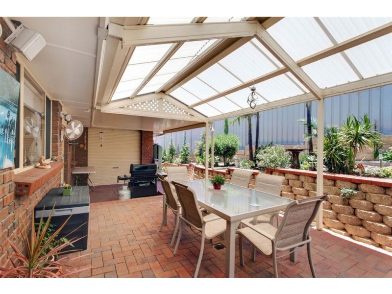 13 Brooklyn Chase, Greenwith SA 5125