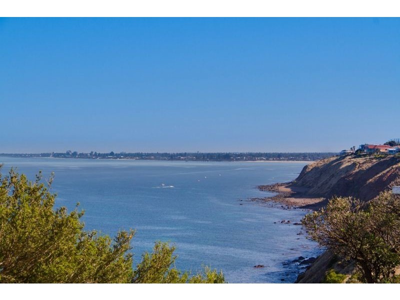 3a Clifftop Crescent, Hallett Cove SA 5158