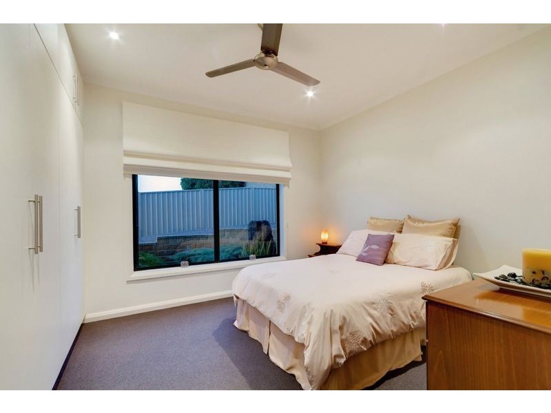 3a Clifftop Crescent, Hallett Cove SA 5158