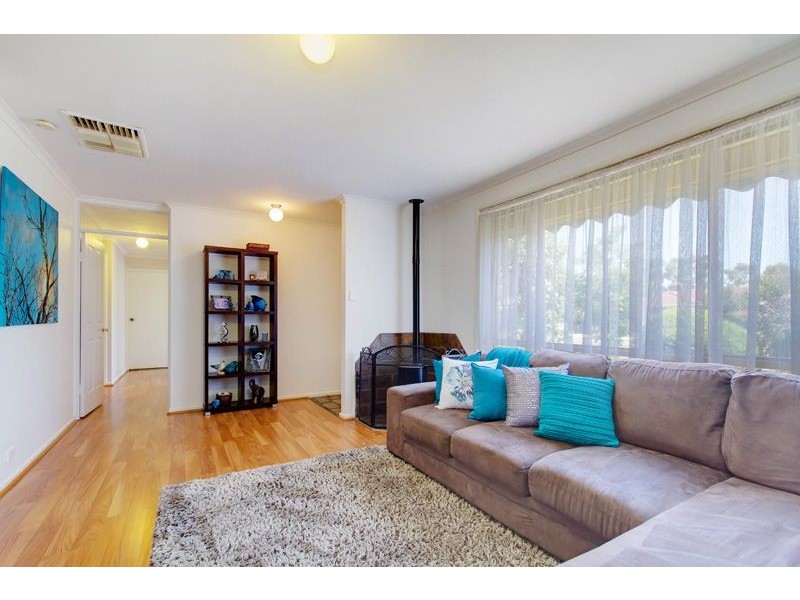 33 Swallow Crescent, Parafield Gardens SA 5107
