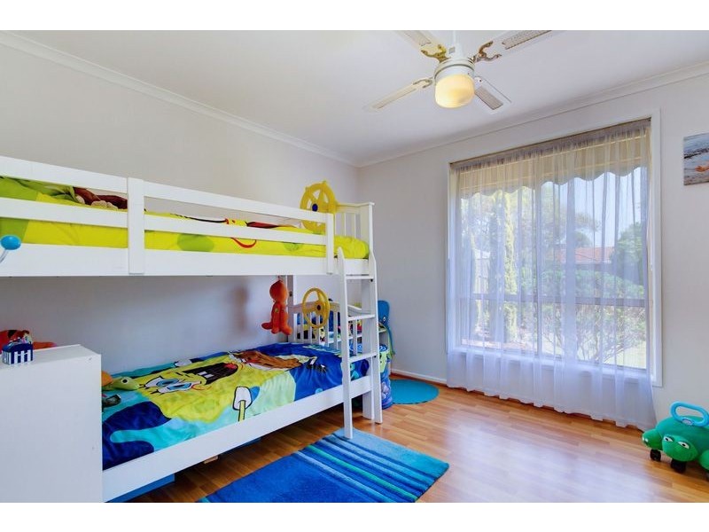 33 Swallow Crescent, Parafield Gardens SA 5107