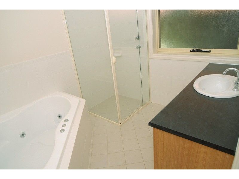 10 Cygnet Street, Mawson Lakes SA 5095