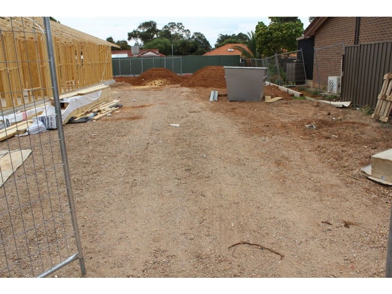 8 Elgar Avenue, Ingle Farm SA 5098