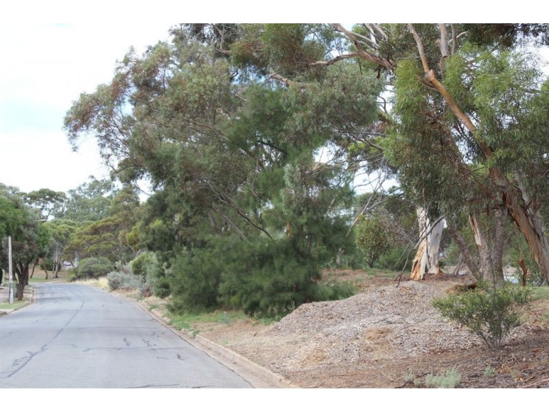 8 Elgar Avenue, Ingle Farm SA 5098