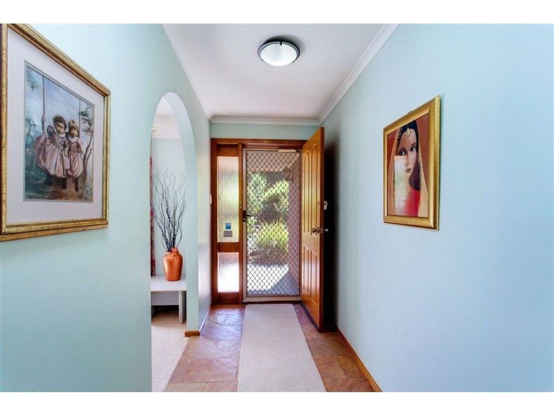 10 Madigan Court, Greenwith SA 5125