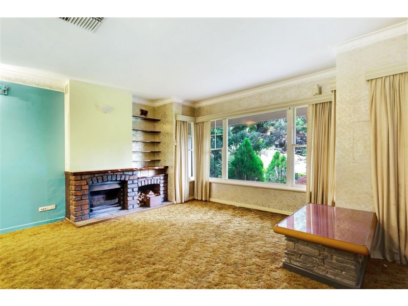 15 Steventon Drive, Banksia Park SA 5091