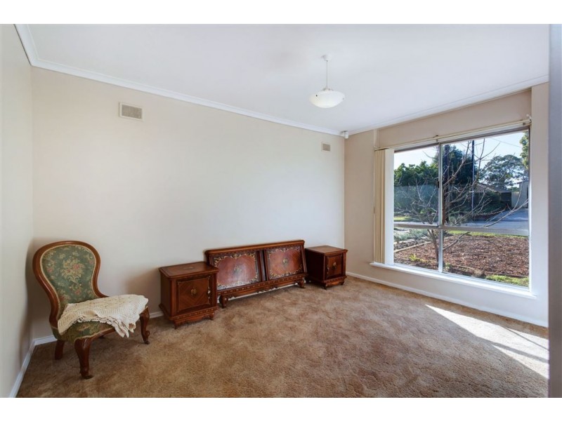 8 Joycelyn Avenue, Surrey Downs SA 5126