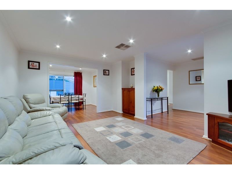 3 Mannara Road, Fairview Park SA 5126