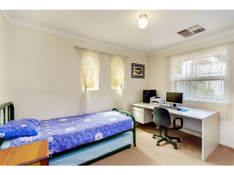 47 Landal Boulevard, Redwood Park SA 5097