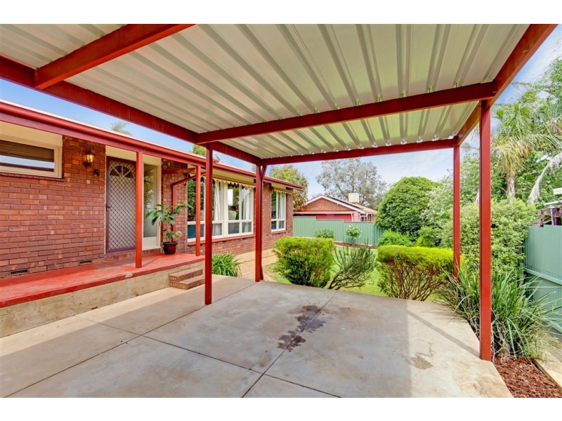 47 Landal Boulevard, Redwood Park SA 5097