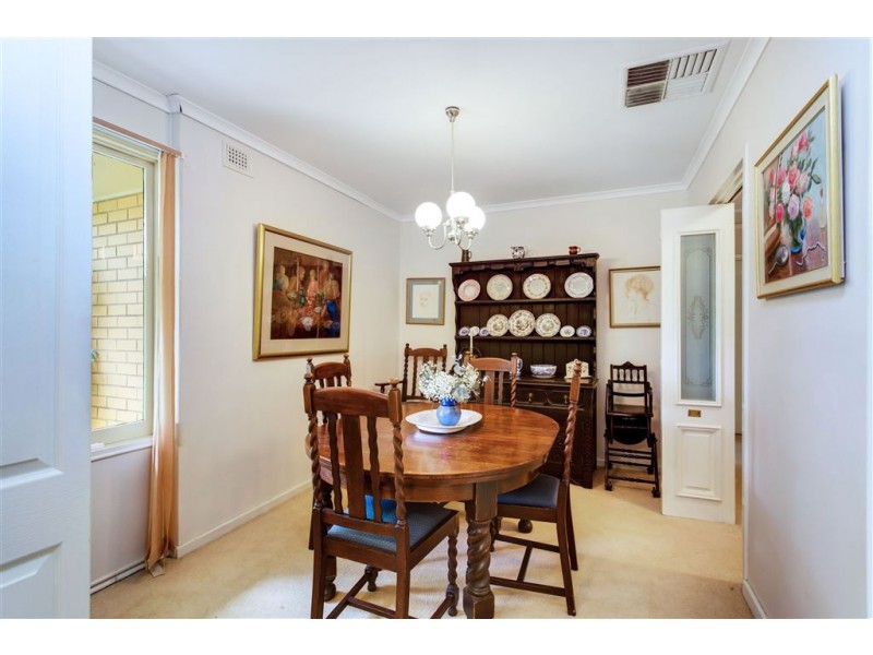 12 Janlyn Road, Vista SA 5091