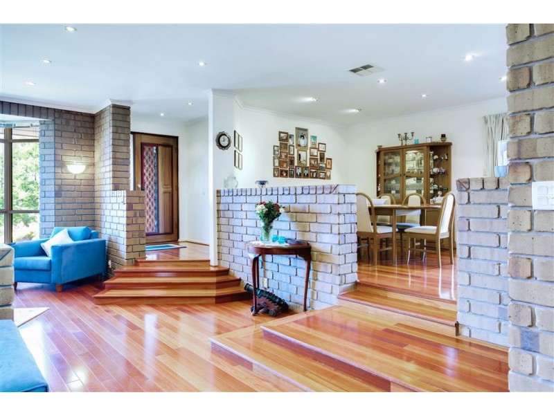 52 Thornton Drive, Greenwith SA 5125