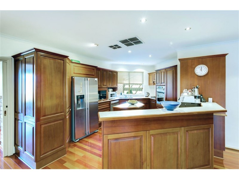 52 Thornton Drive, Greenwith SA 5125