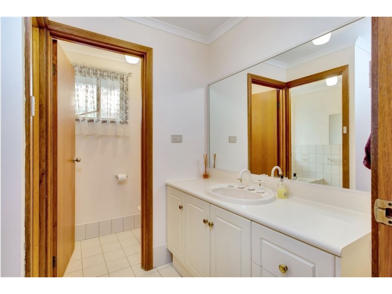 12 Northridge Court, Wynn Vale SA 5127