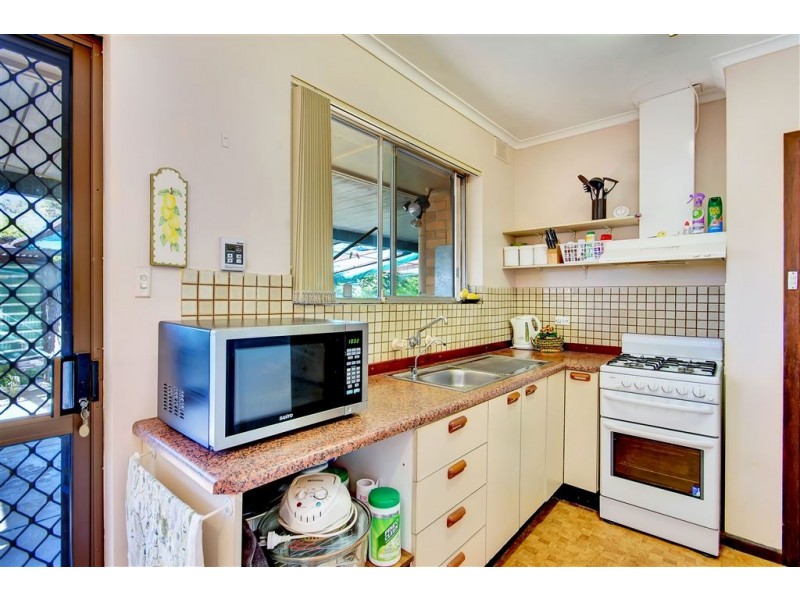 15 Shropshire Avenue, Hillcrest SA 5086