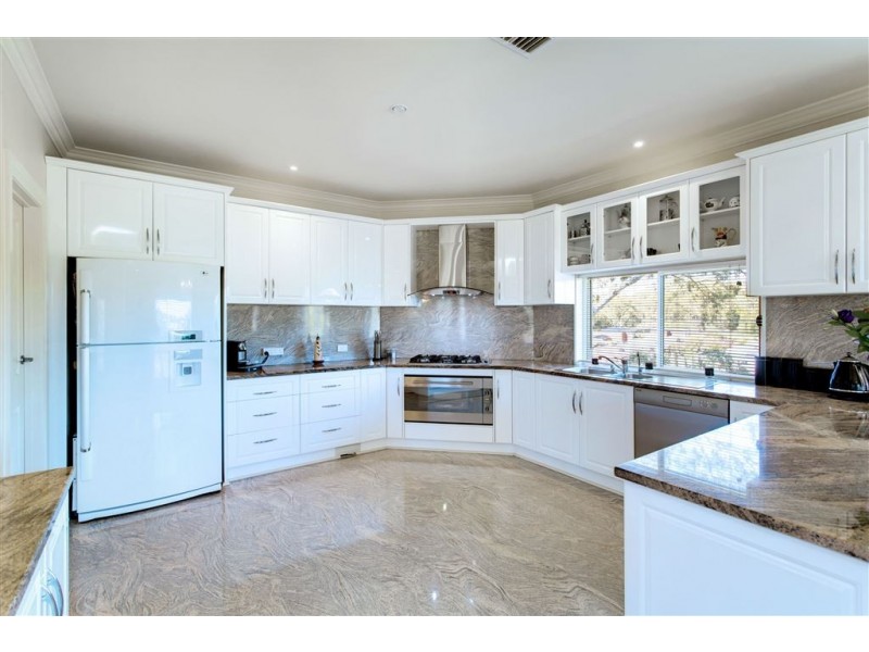 12 Hardwick Court, Golden Grove SA 5125