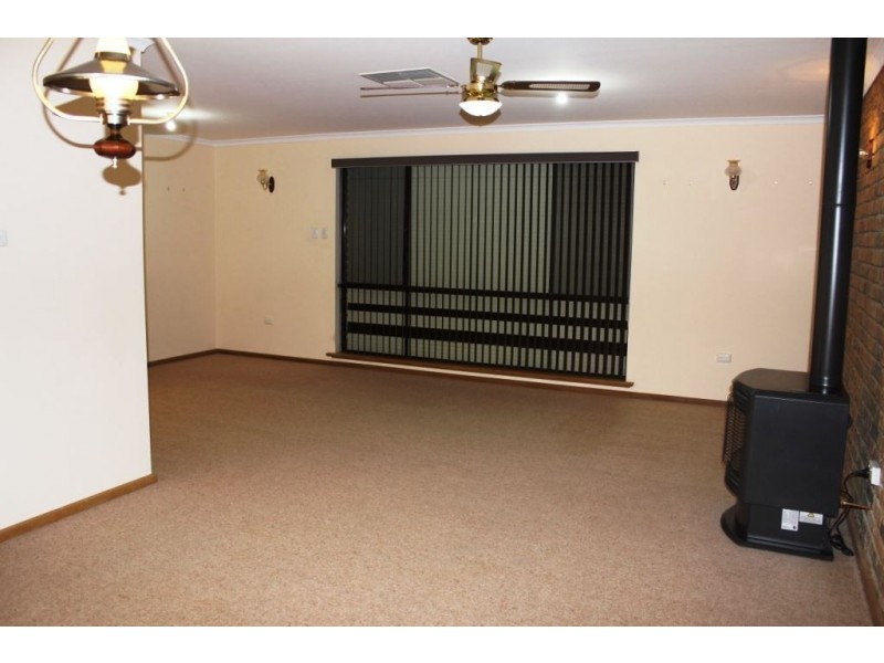 43 London Drive, Salisbury East SA 5109